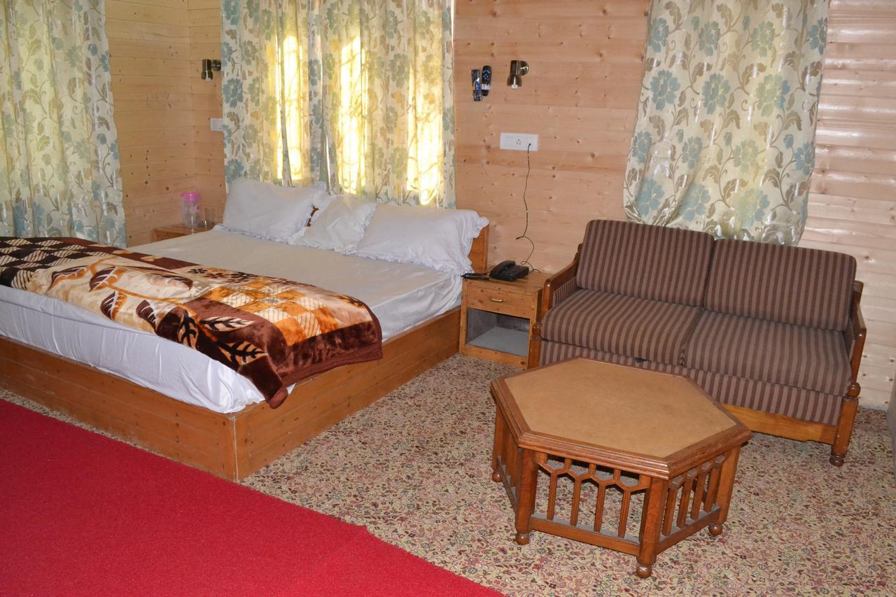 Hotel Grg Residency Сринагар Экстерьер фото